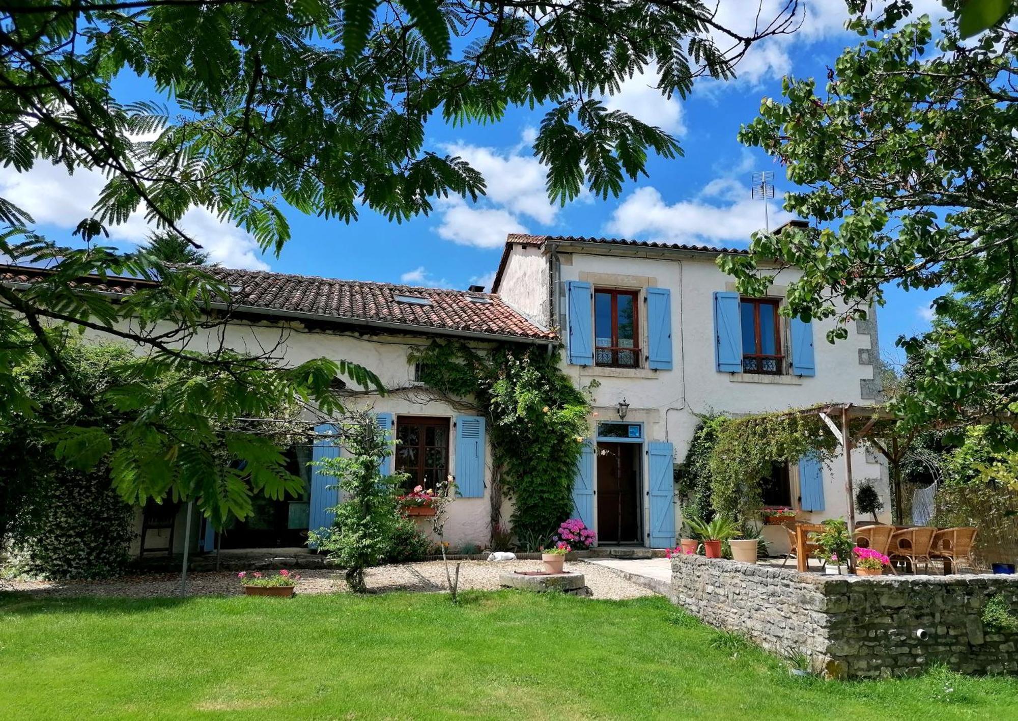 Le Verger Du Paradis Beaulieu-sur-Sonnette Exterior foto